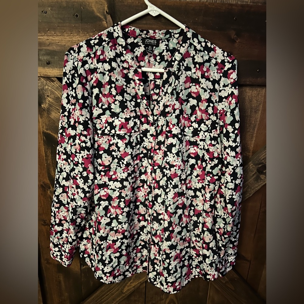 Women’s blouse